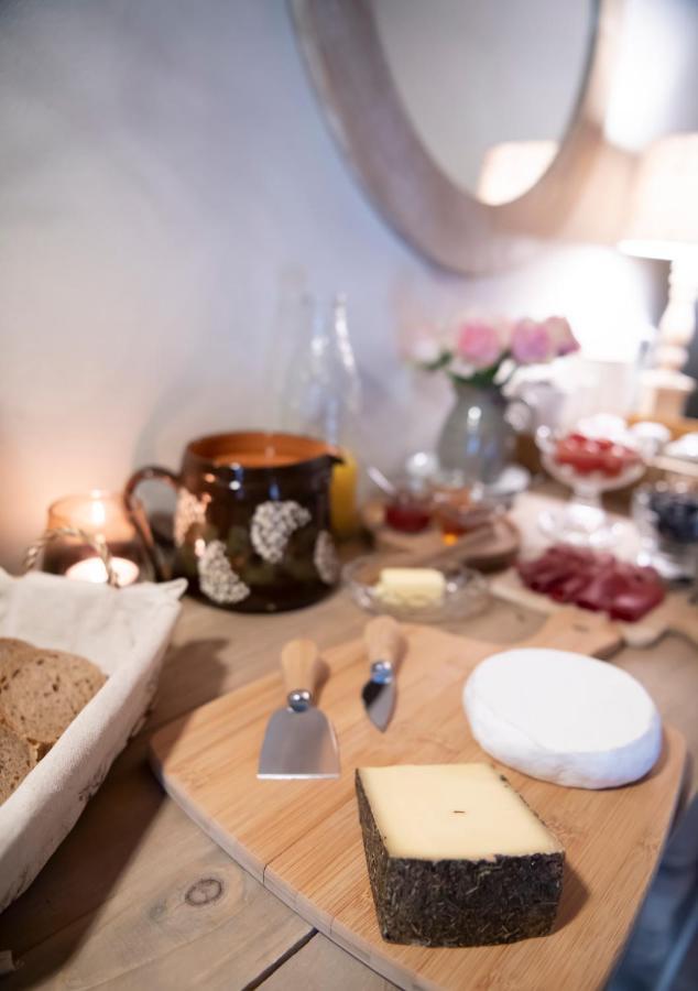 Sumvitg Casa Pasch - Boutique Bed And Breakfast In Cumpadials المظهر الخارجي الصورة