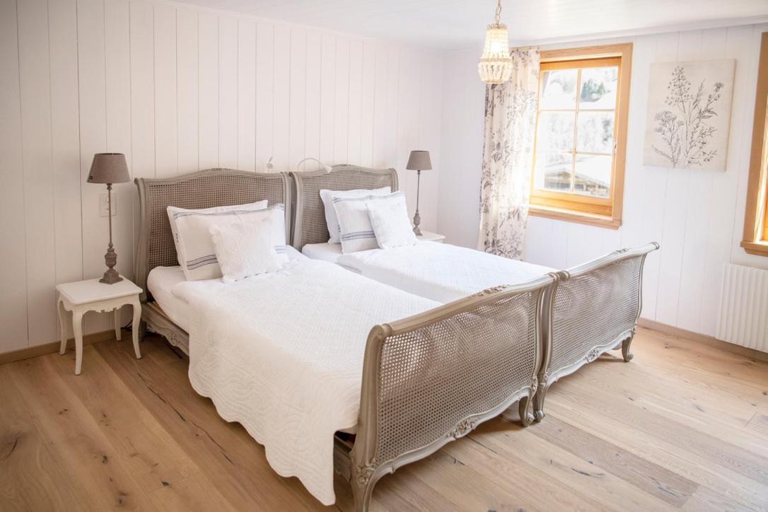 Sumvitg Casa Pasch - Boutique Bed And Breakfast In Cumpadials المظهر الخارجي الصورة