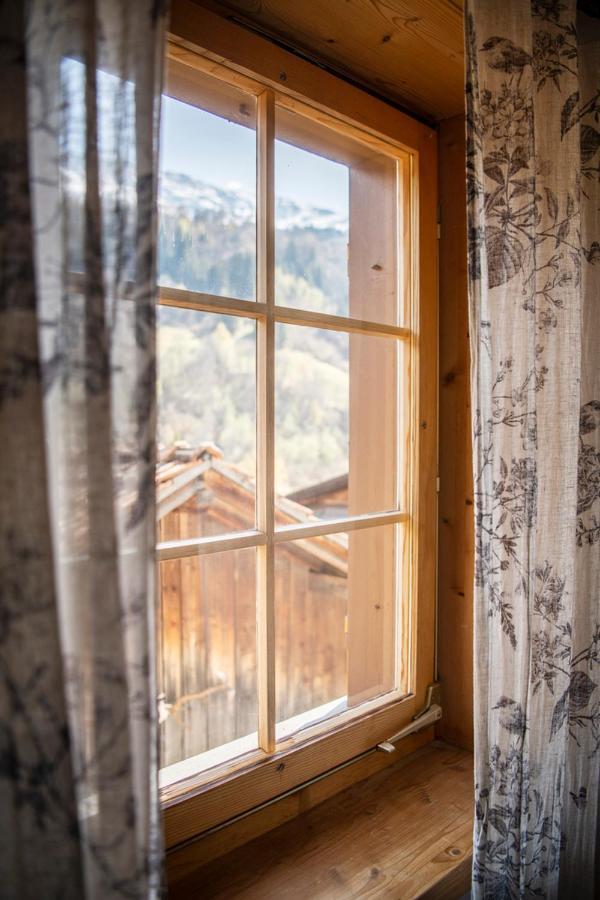 Sumvitg Casa Pasch - Boutique Bed And Breakfast In Cumpadials المظهر الخارجي الصورة